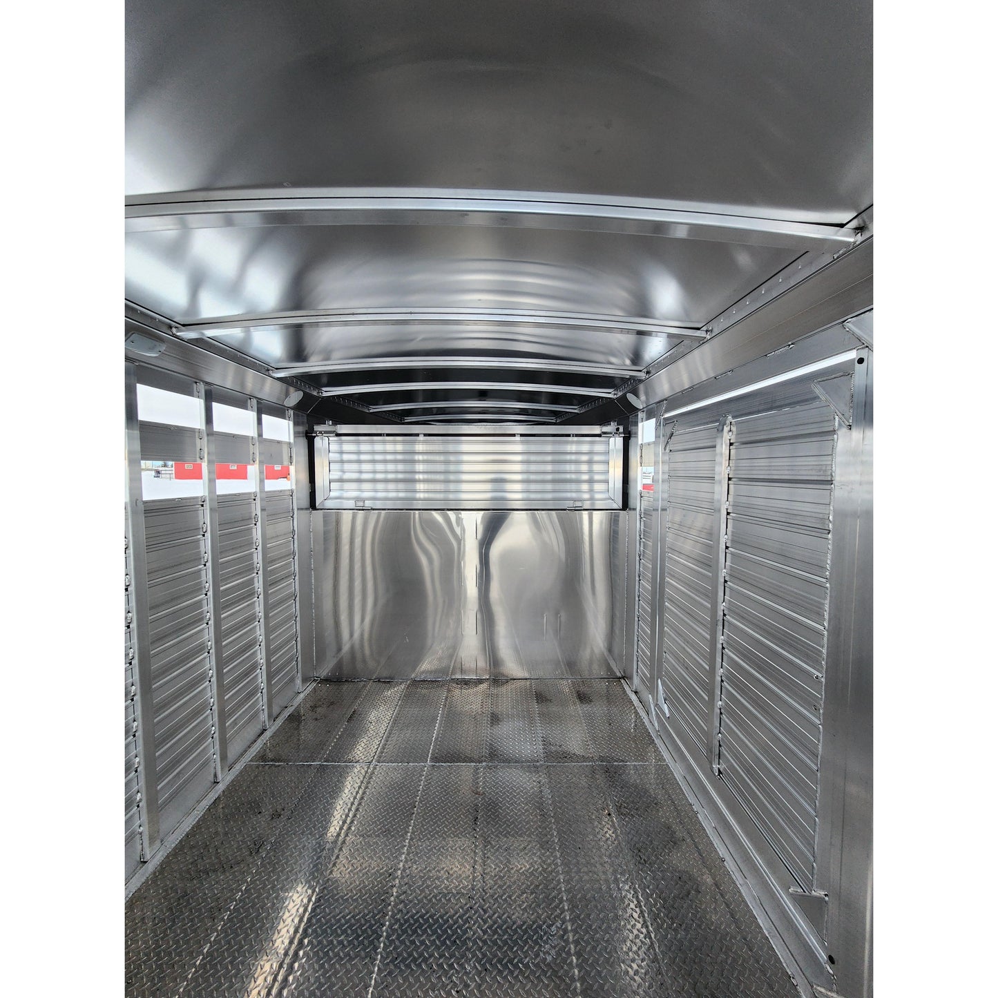 2026 4-Star 30' x 8'Wide Stock Trailer w/sliding centre gate