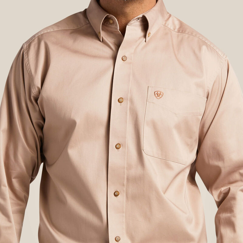 Ariat Men's Solid Twill Classic Fit Long Sleeve Shirt - Khaki