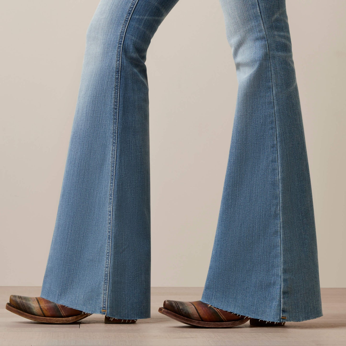 **Ariat Women's REAL Hallie Mid Rise Flare Jeans - Colorado