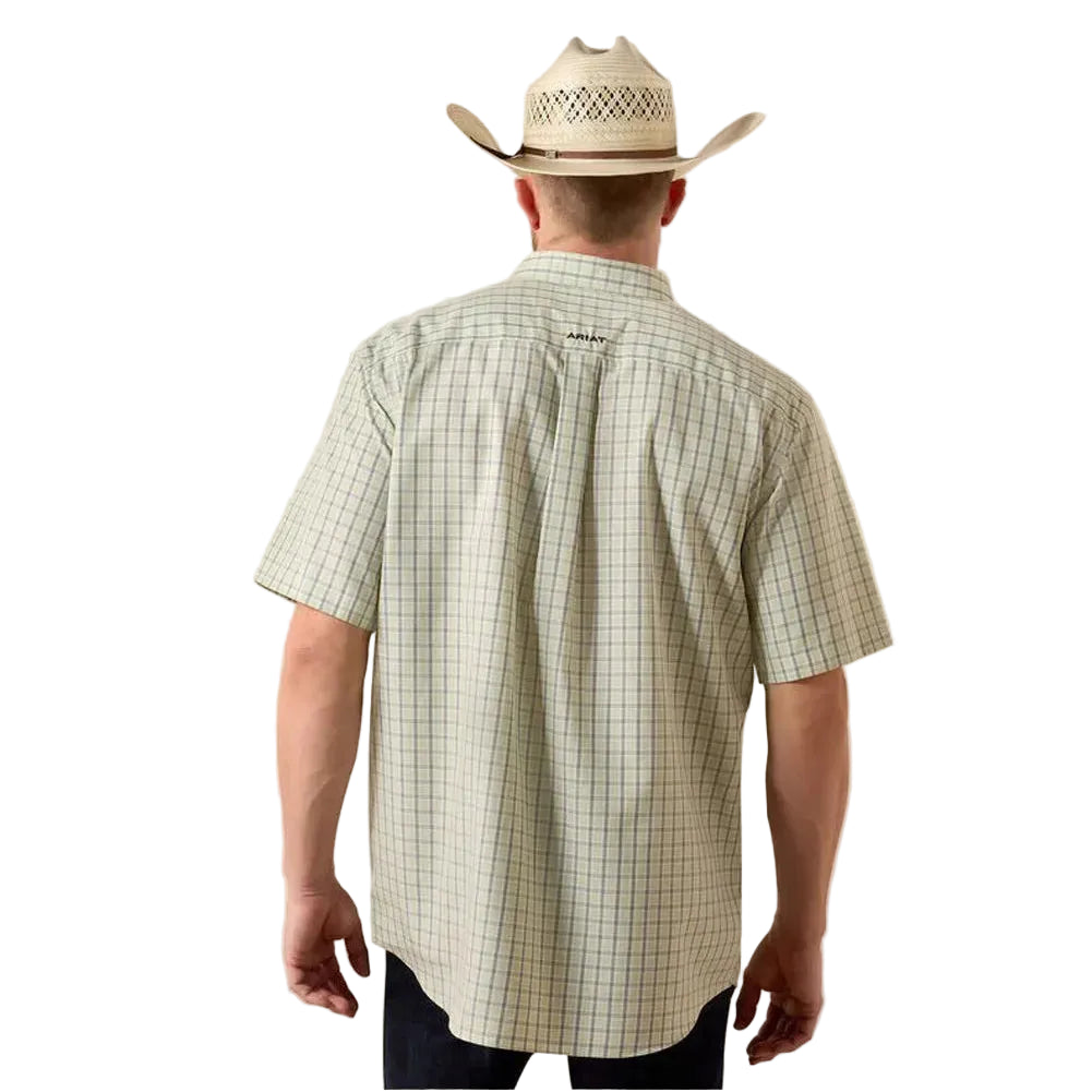 Ariat Men's Will Wrinkle Free Classic Fit Plaid Short Sleeve Shirt - Green