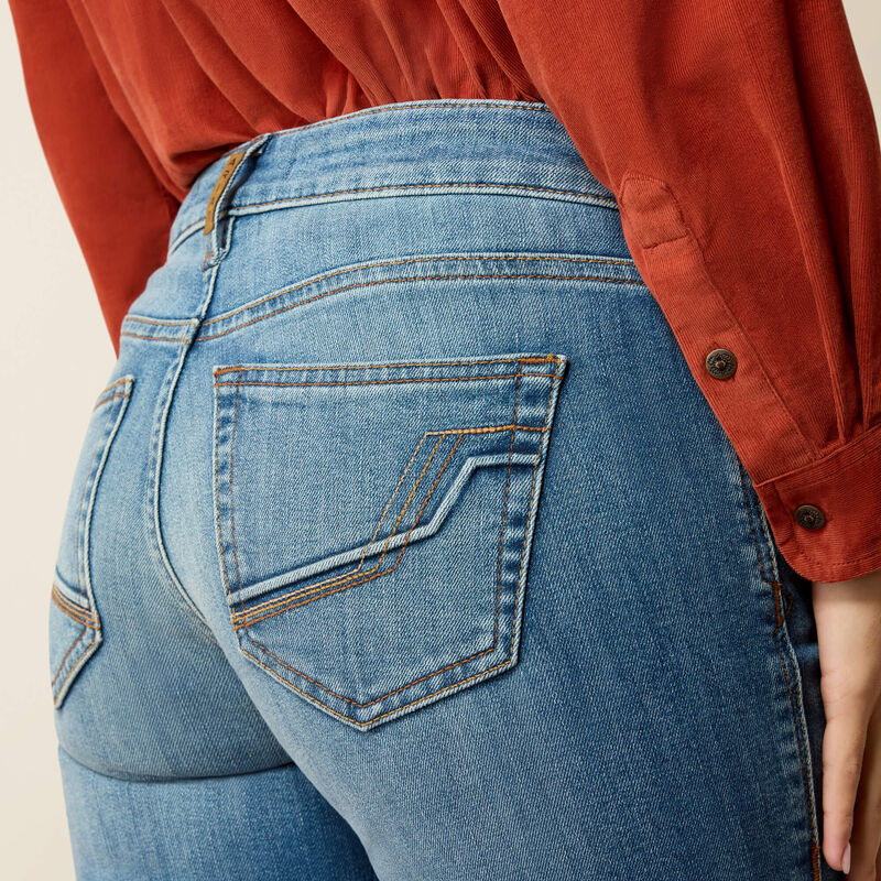 Ariat Women’s Mid Rise Fabiana Trouser Jeans – Albuquerque