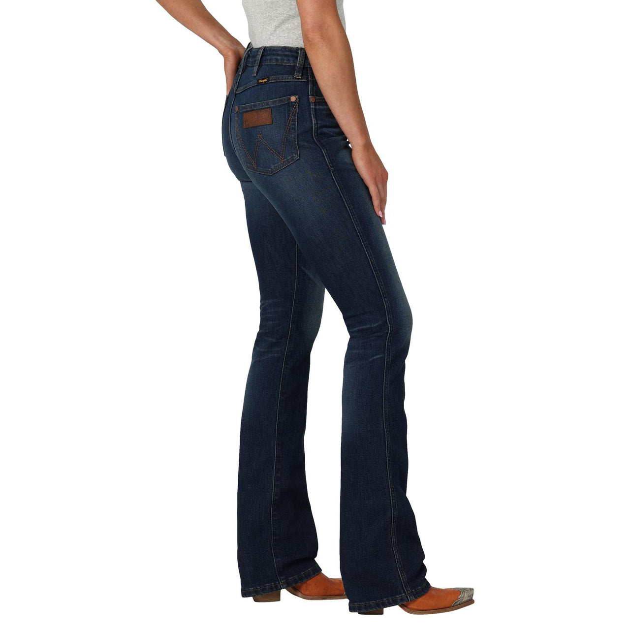 Wrangler Women's Retro Premium Slim Boot Green Jeans - Avery