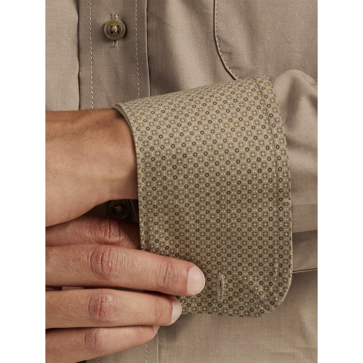 Wrangler Men's George Strait 1 Pocket Long Sleeve Shirt - Tan