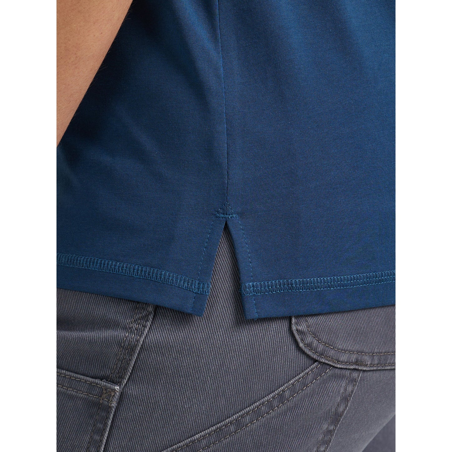 Wrangler Women's Riggs Performance Knit Short Sleeve Polo Shirt - Navy