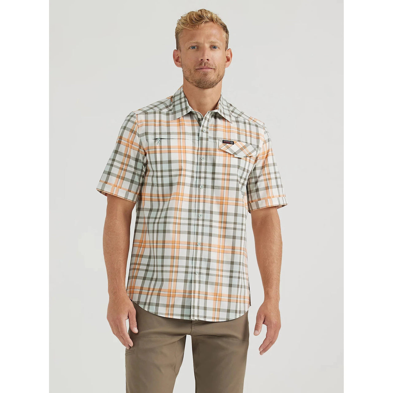 Wrangler Men's ATG Short Sleeve Asymmetric Zip Pocket Plaid Shirt - Keystone Plaid