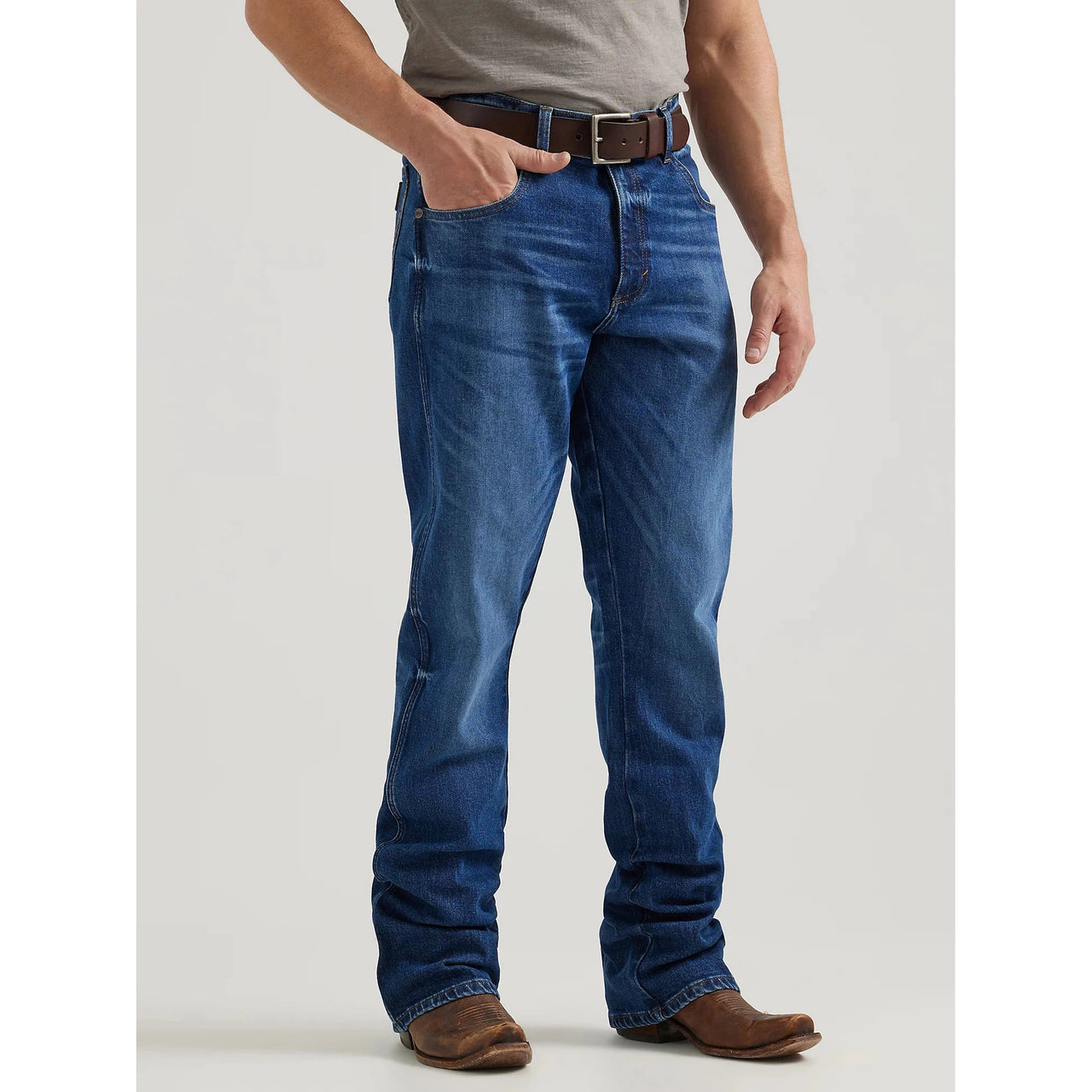 Wrangler Men's Retro Relaxed Bootcut Jeans -