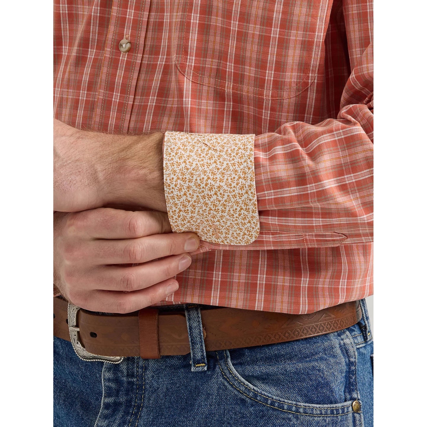 Wrangler Men's George Strait Button Down Long Sleeve Shirt - Sienna Plaid