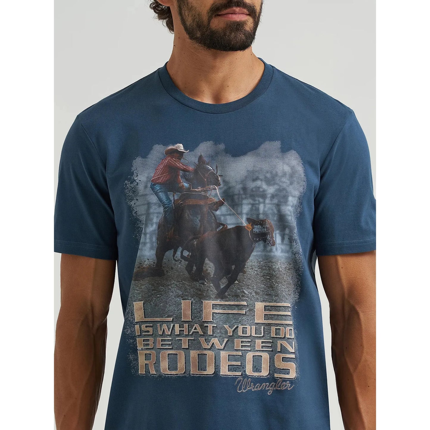 Wrangler Men's Reissue Between Rodeos Short Sleeve Tee Shirt - Rodeo Navy