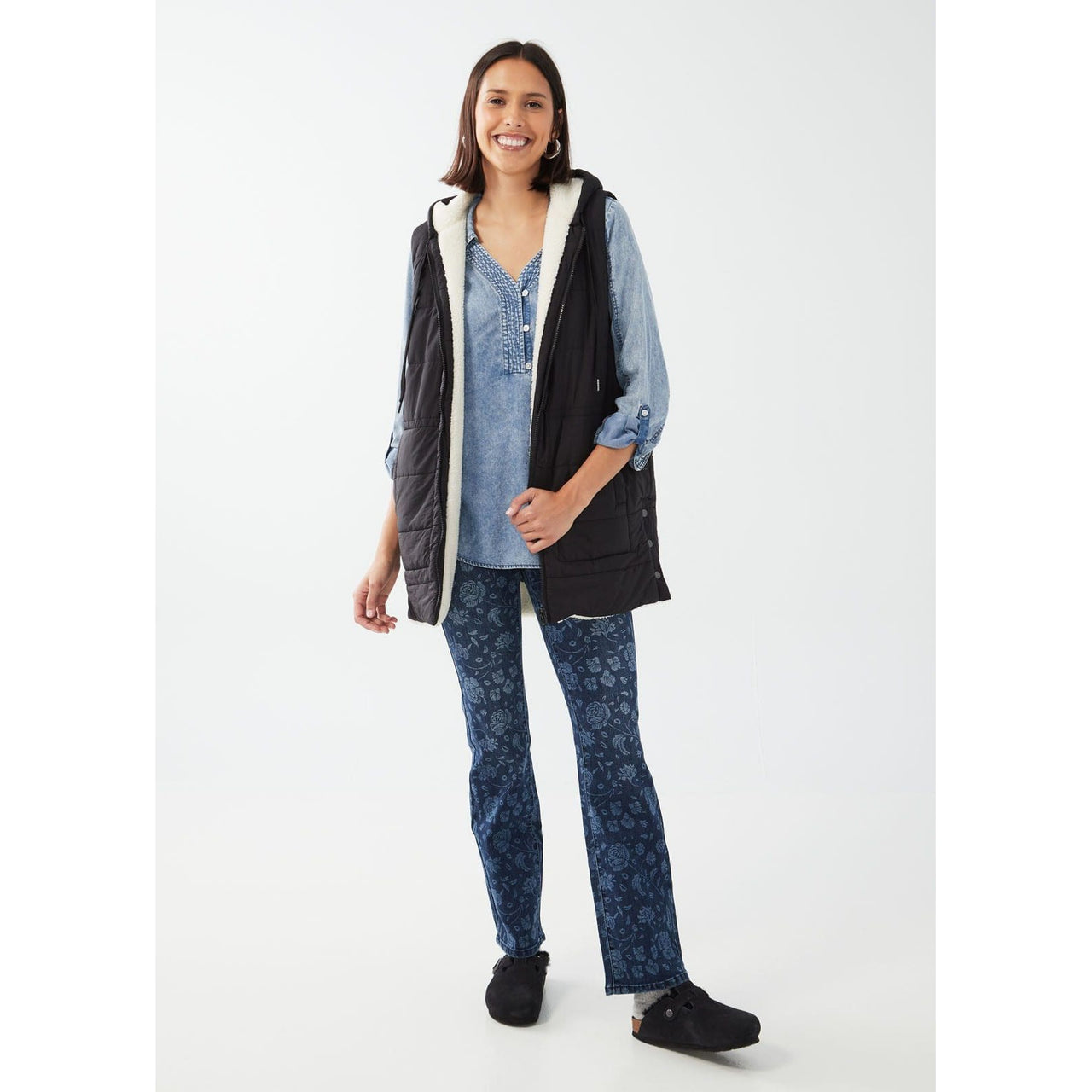 French Dressing Reversible Quilted Vest w/Sherpa - Black
