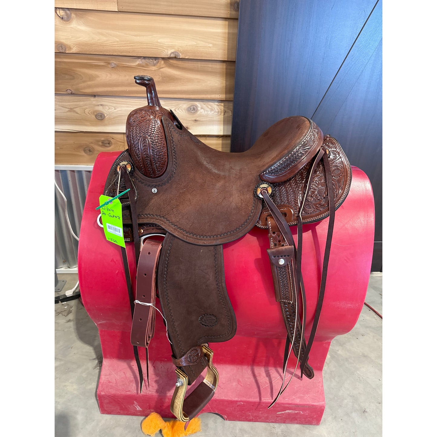 Irvine 15" Pro-Cowhorse Saddle