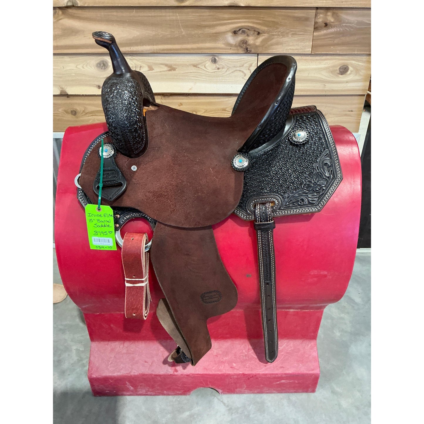 Irvine Elite 15" Barrel Saddle - Irvine Tack & Western Wear