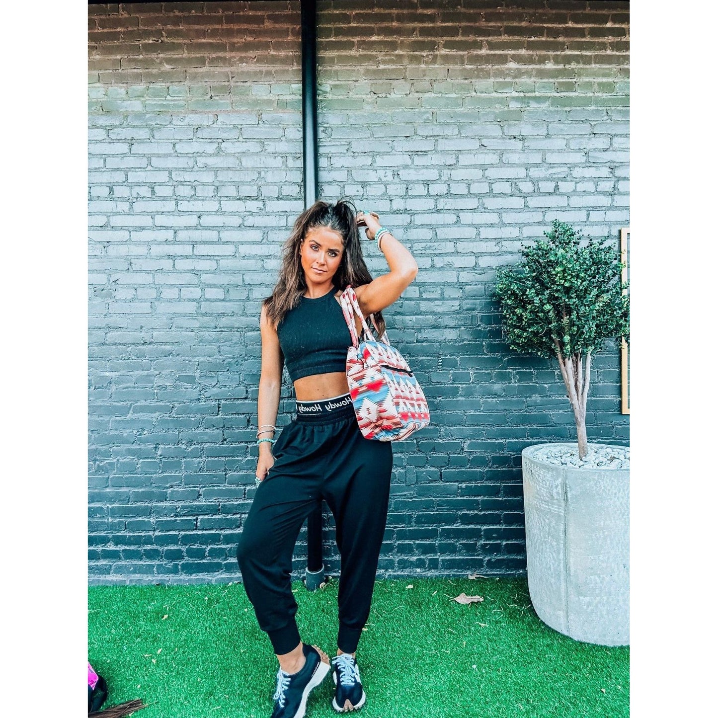 Front Porch Women's Joggers- Black