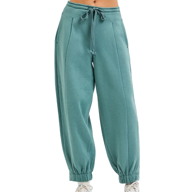 Risen Women's Oversized Jogger Sweatpants - Forest