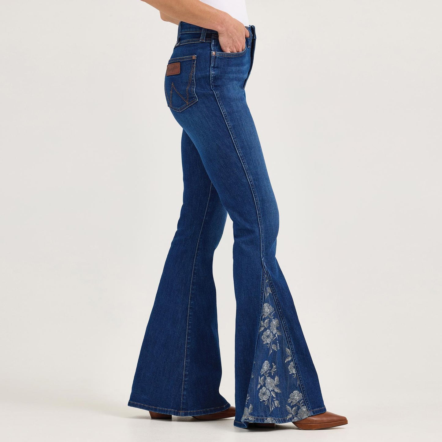 Wrangler Women's Retro High Rise Bailey Flare Jean - Melody