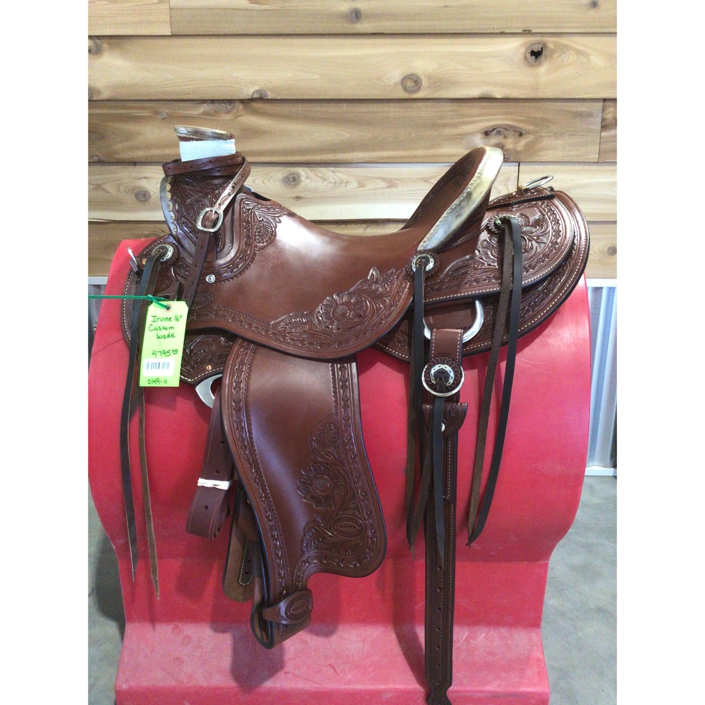 Irvine Custom 16" Wade Saddle