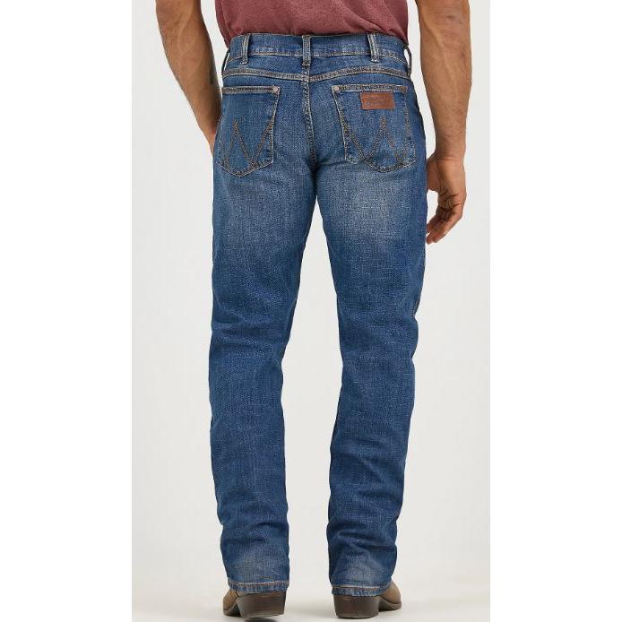 Wrangler Men's Retro Slim Fit Low Rise Straight Leg Jean-Cottonwood