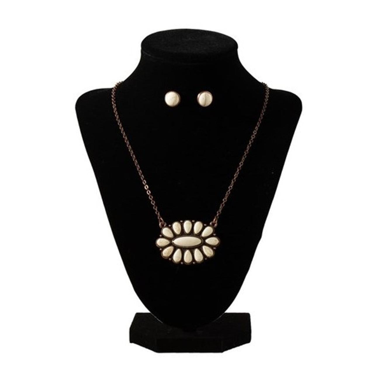 Blazin Roxx Scallopped Earring and Necklace Set