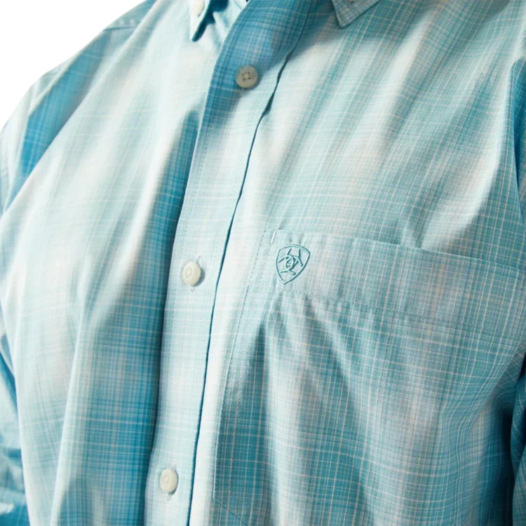 Ariat Men's Long Sleeve Pro Series Gregory Classic Fit Shirt- Light Turquoise