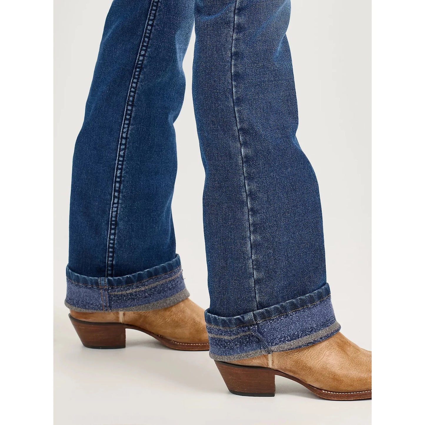Wrangler Women's Retro Mae Slim Fit Lined Boot Cut Jeans- Brynn