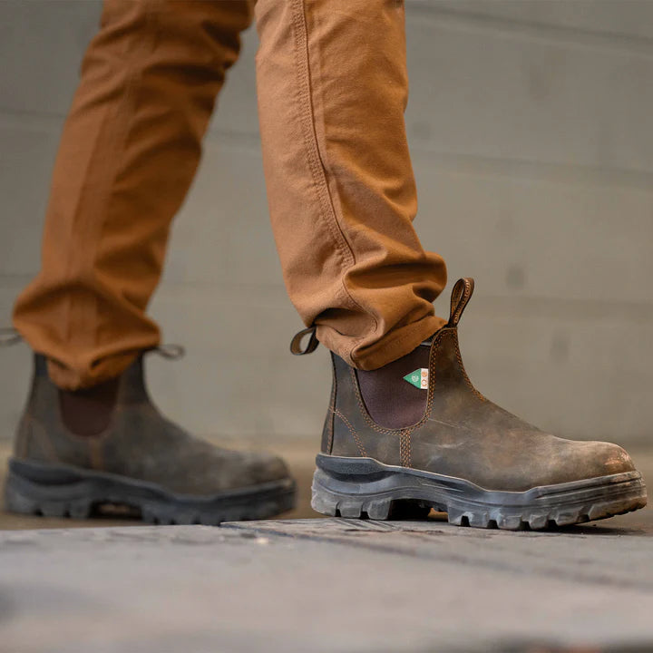 Blundstone Unisex 8302 Rotoflex Safety Boot- Rustic Brown