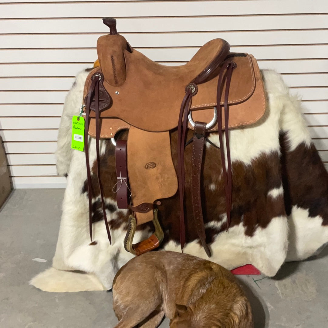 Irvine 15.5" Cowhorse Saddle