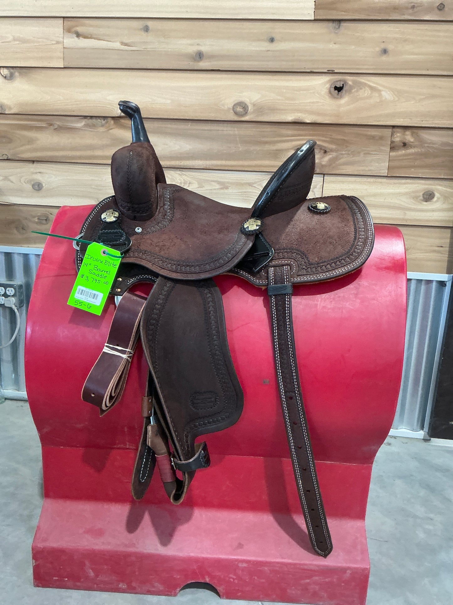 Irvine Elite 14" Barrel Saddle
