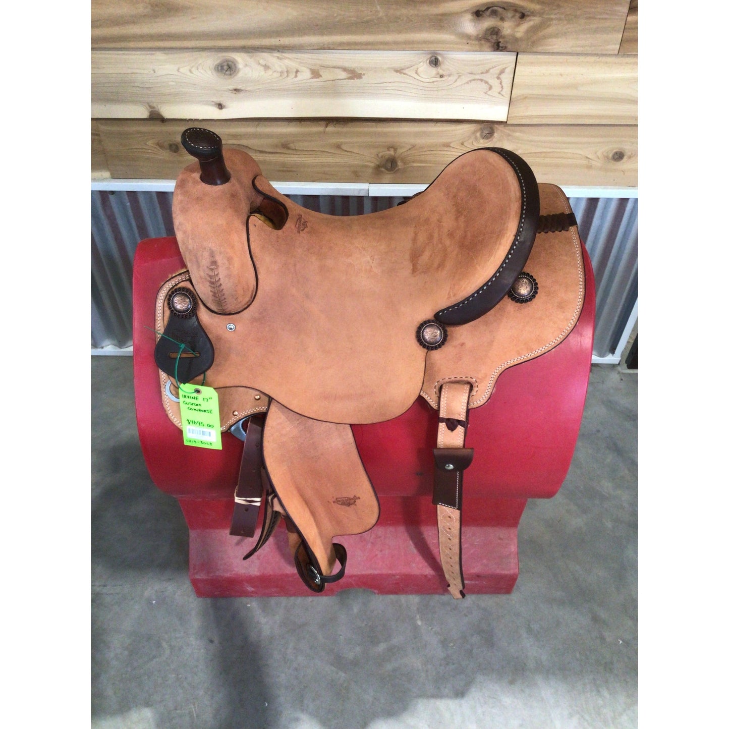 Irvine 17" Custom Cowhorse