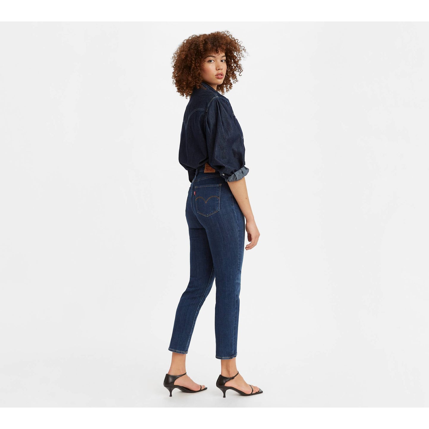 Levi Women's 724 High Rise Slim Straight Crop Jeans - Medium Wash