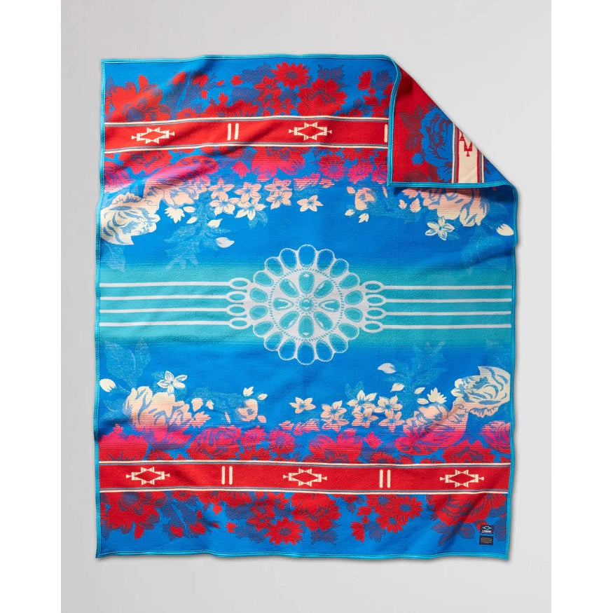 Jacqueard Napped Blanket Gather- Blue