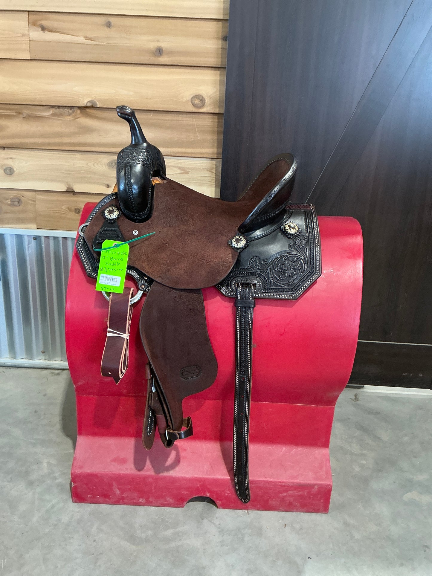 Irvine Elite 15" Barrel Saddle
