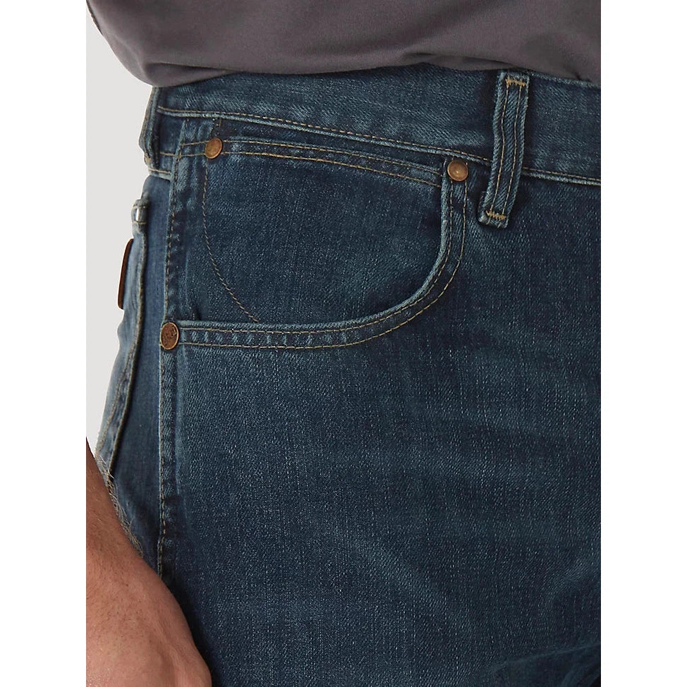 Wrangler Men's Retro Slim Fit Bootcut Jeans - River Wash
