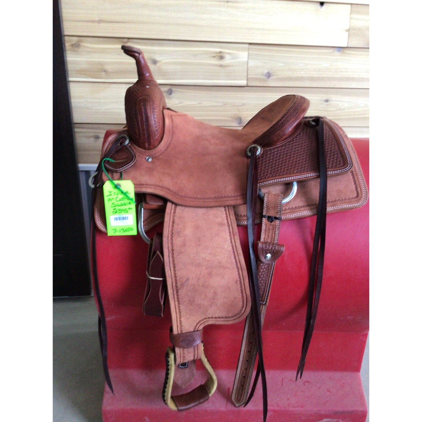 Irvine 14" Cutting Saddle