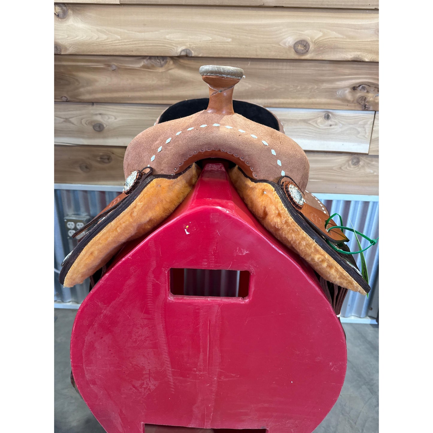 Irvine 15.5" Bowen Roper Saddle