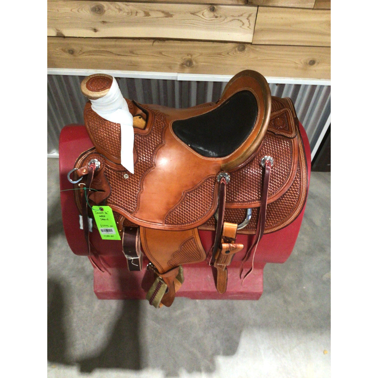 Irvine 16" Wade Saddle