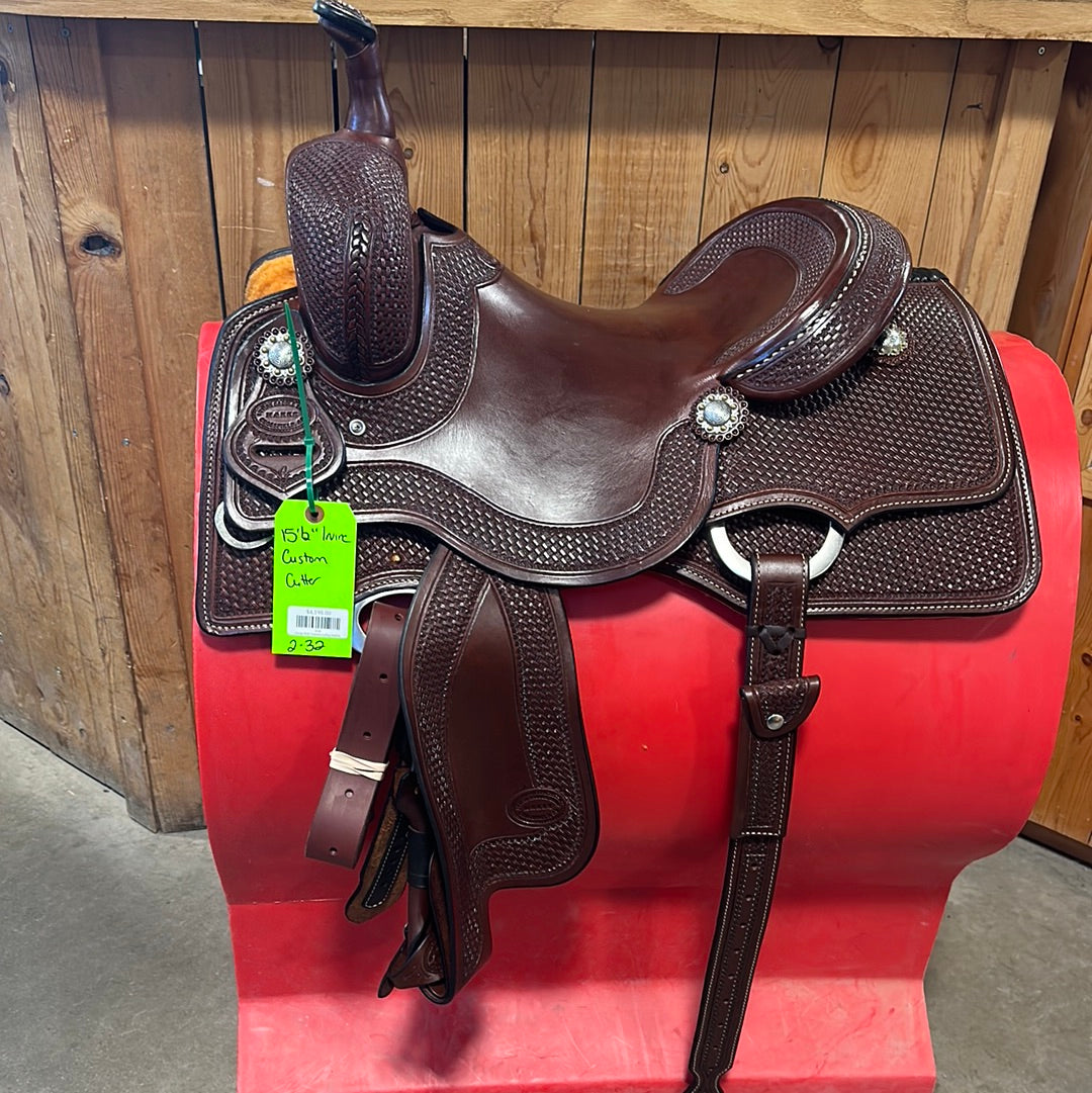 Irvine 15.5" Custom Cutting Saddle