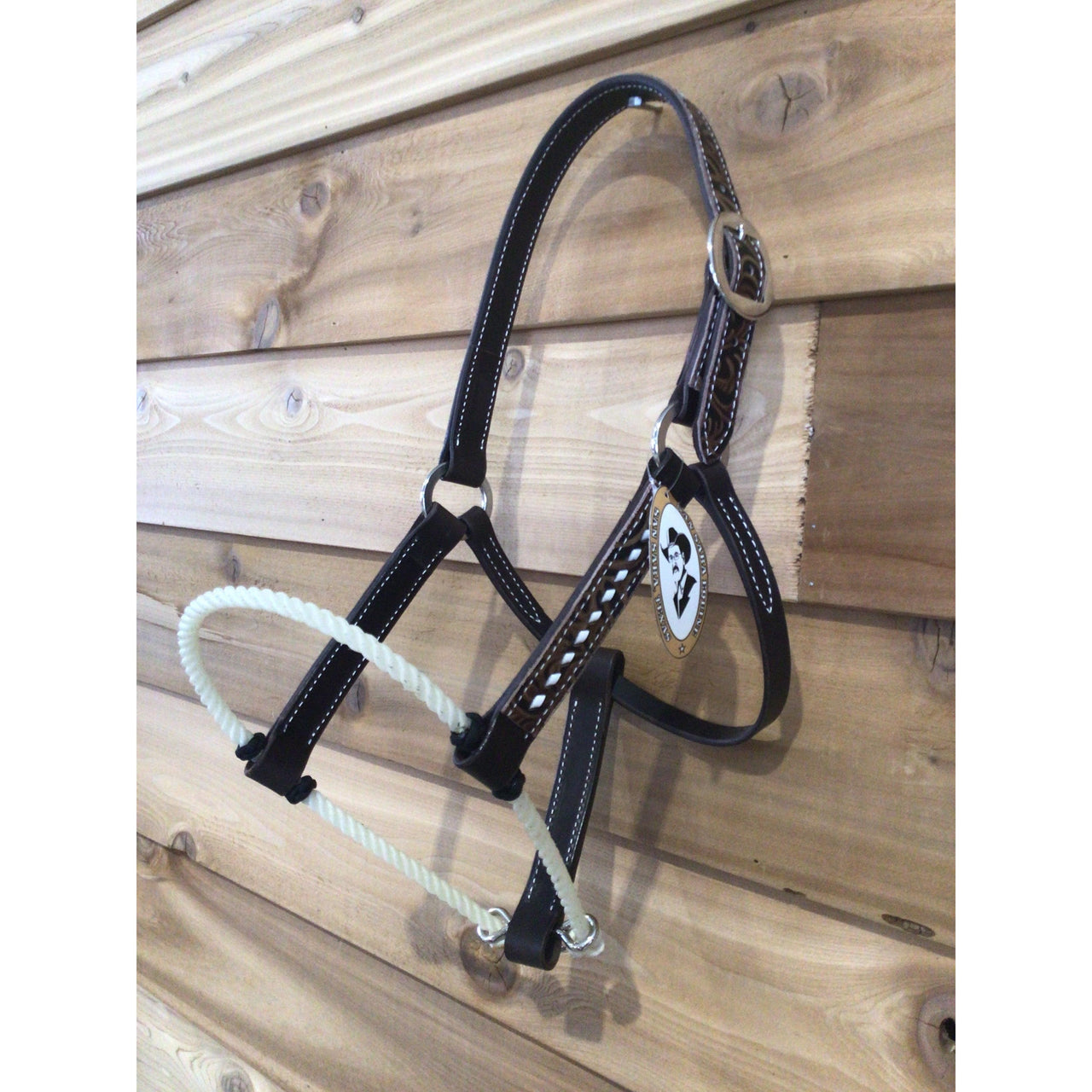 San Saba 1" Harness Leather Halter w/ Rope Nose -Gator & Buckstitch