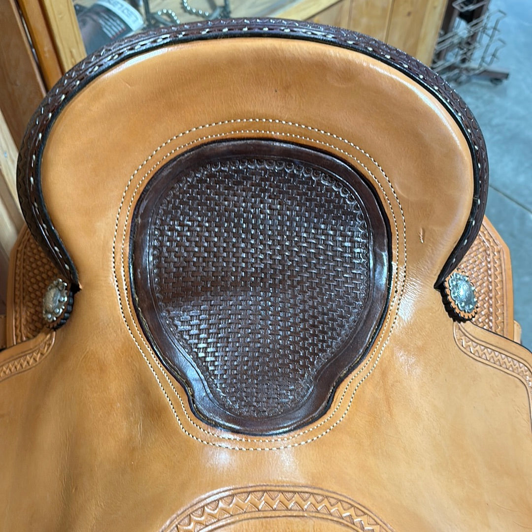 Irvine 15.5" Association Saddle