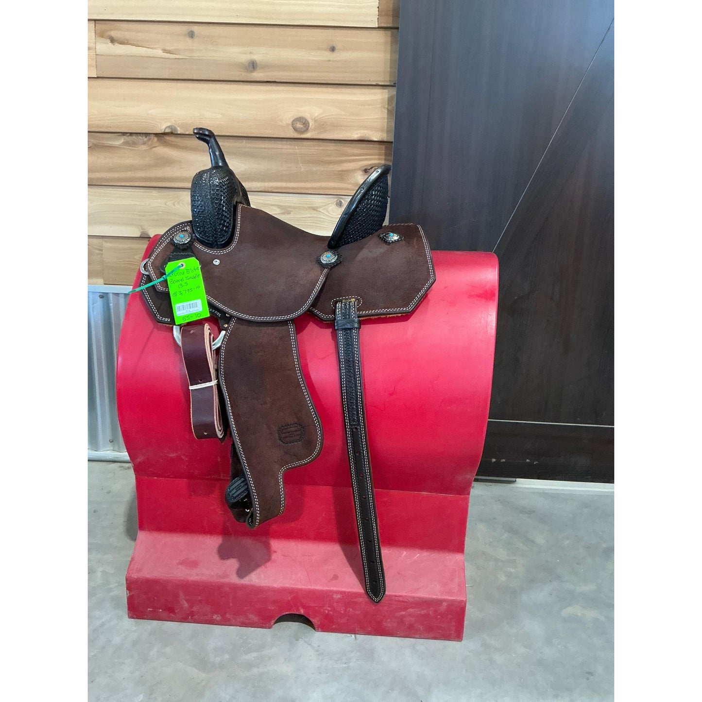 Irvine Elite 13.5" Barrel Saddle