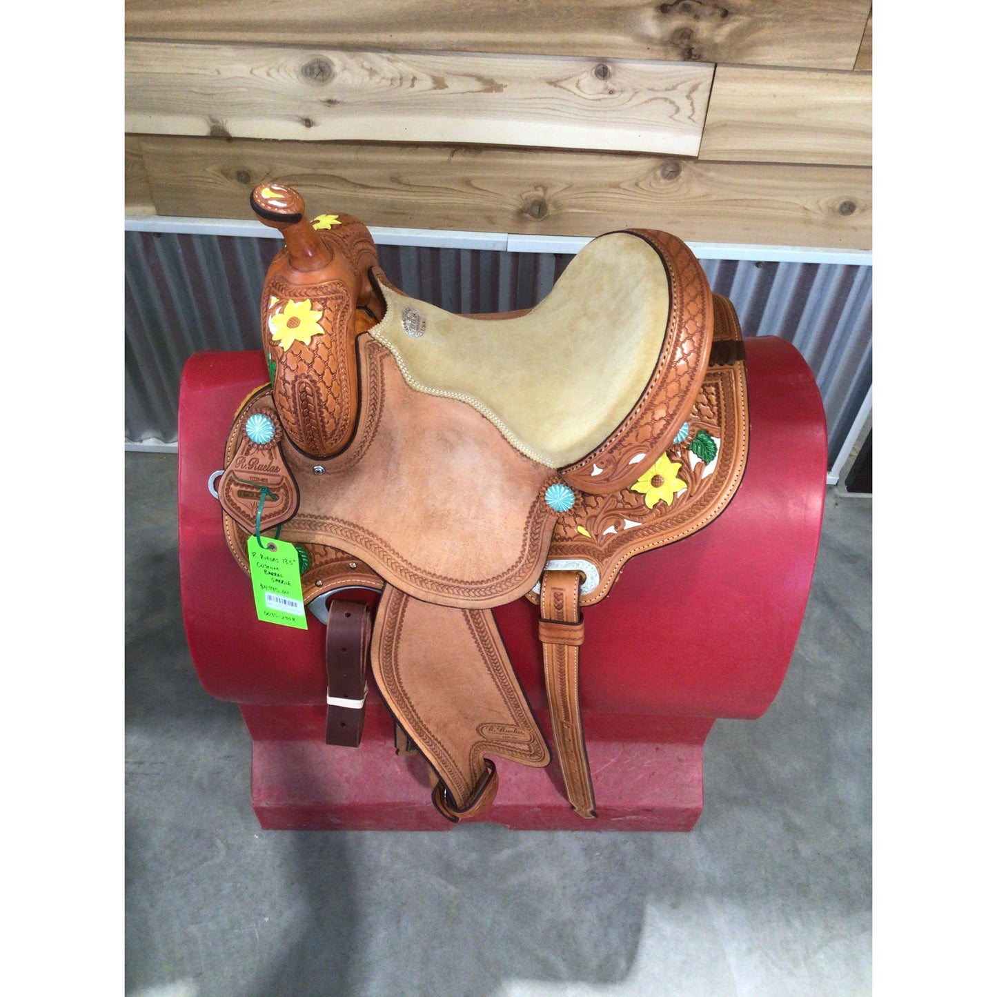 R. Ruelas 13.5" Custom Barrel Saddle