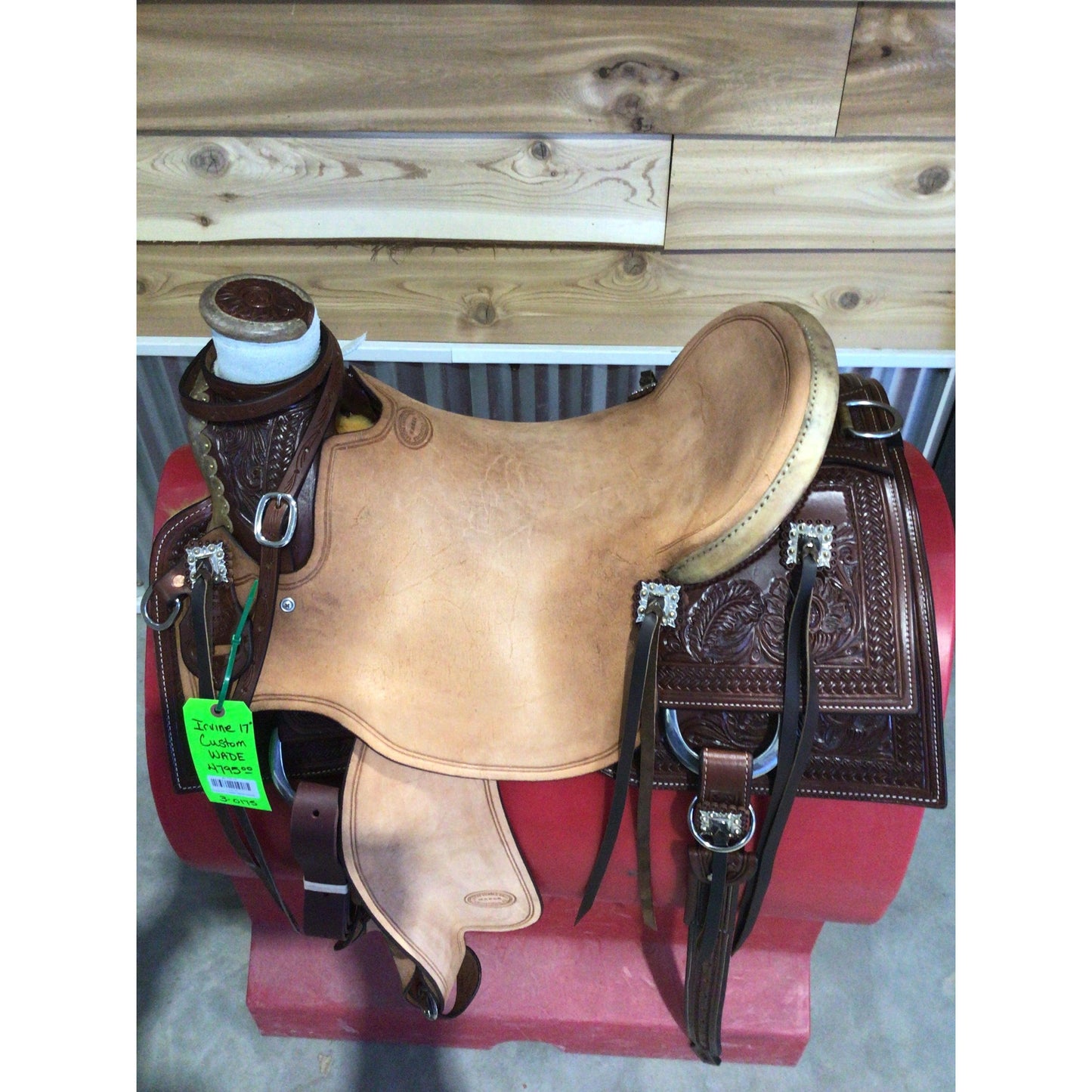 Irvine Custom 17" Wade Saddle