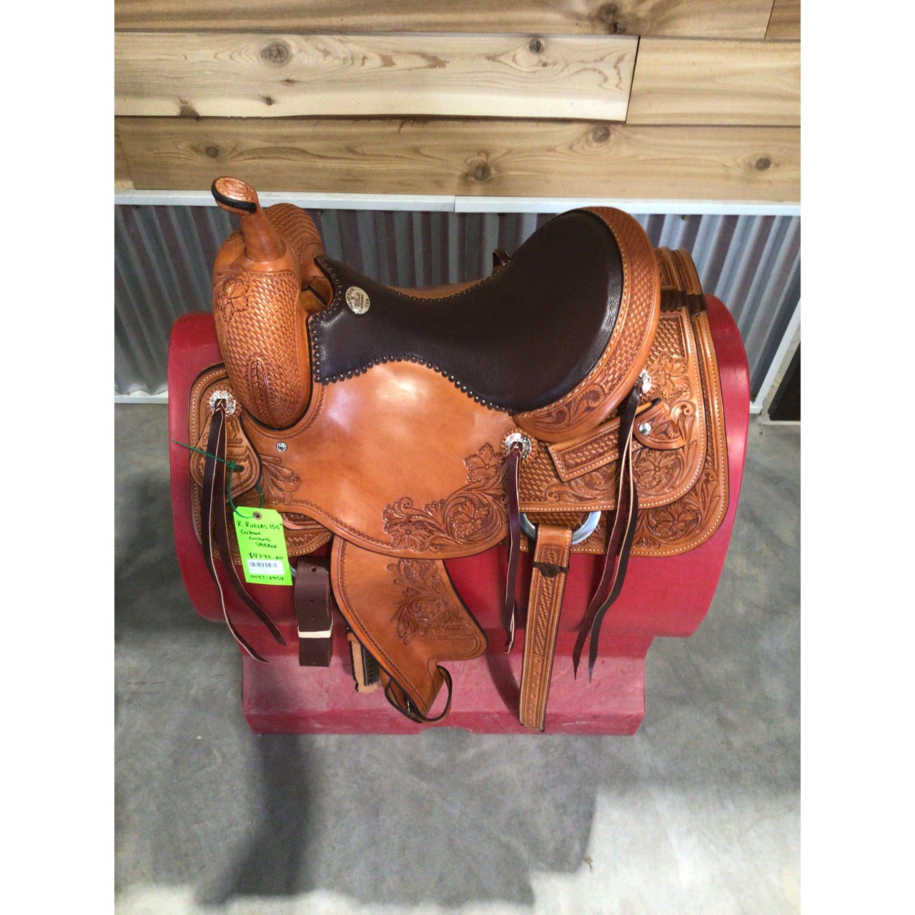 R.Ruelas 15.5"  Custom Cutting Saddle