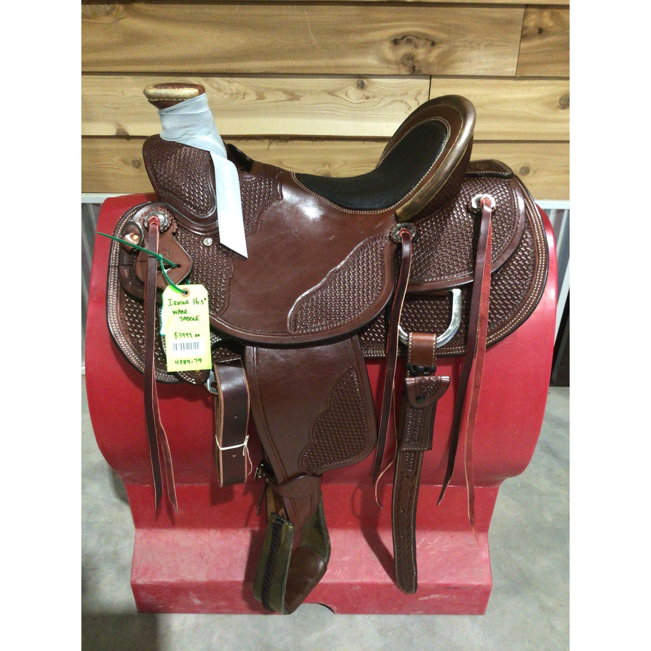 Irvine 16.5" Wade Saddle