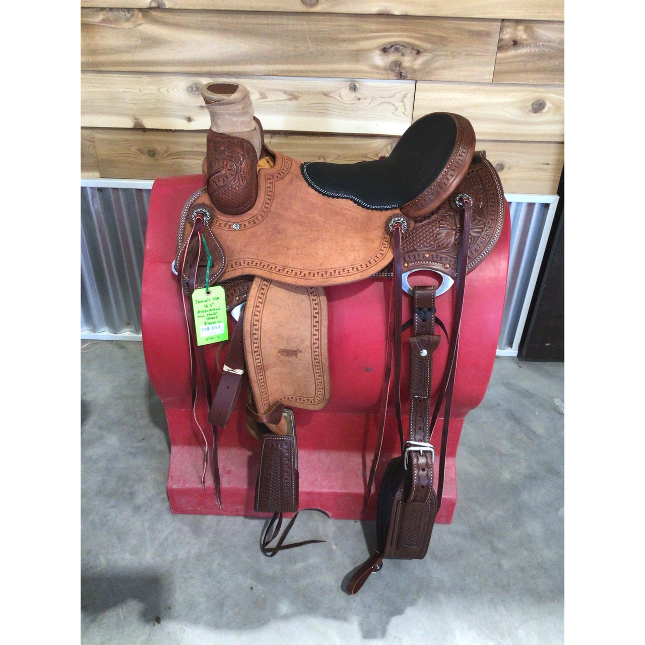 Irvine's 16.5" USA Association Will James Saddle