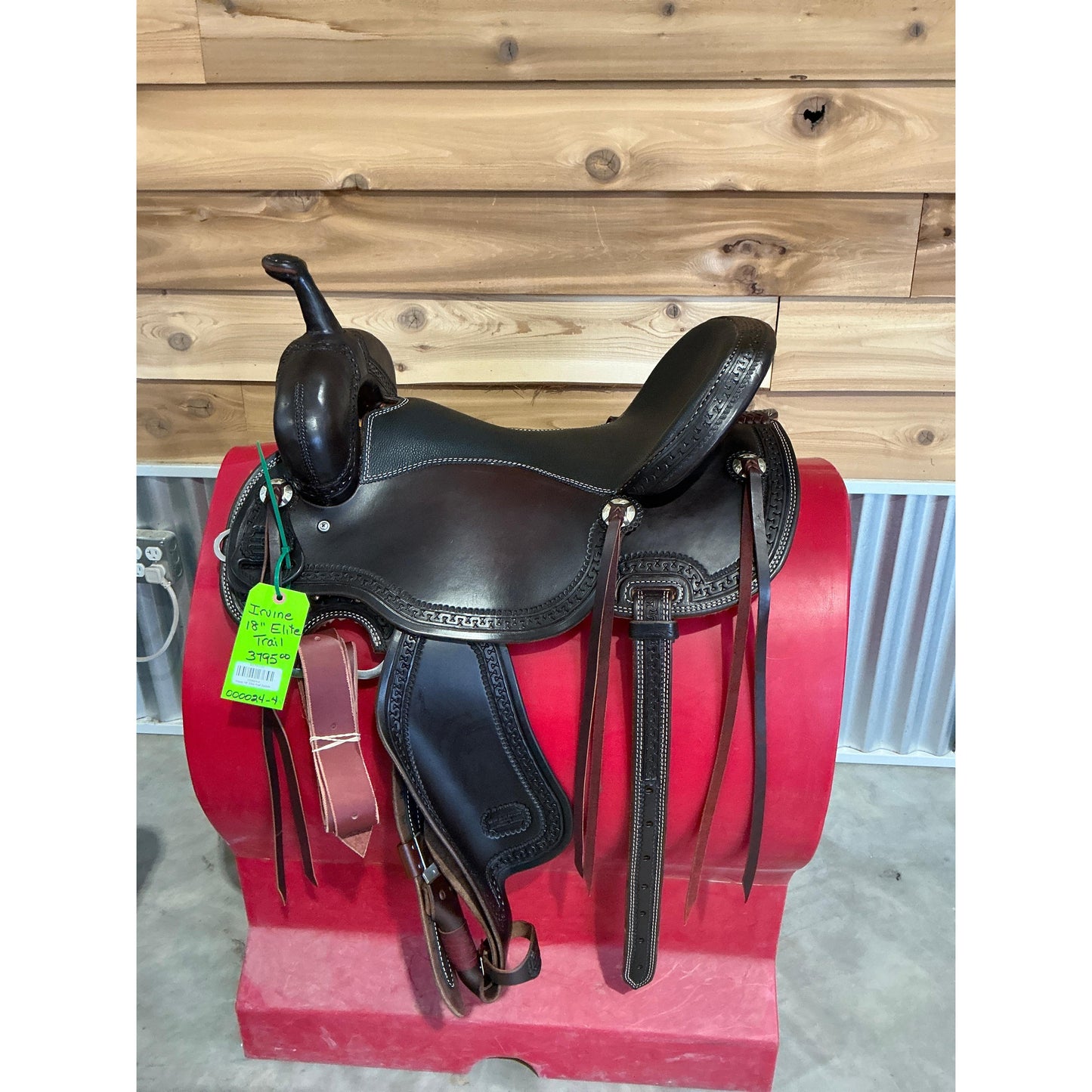 Irivne 18" Elite Trail Saddle