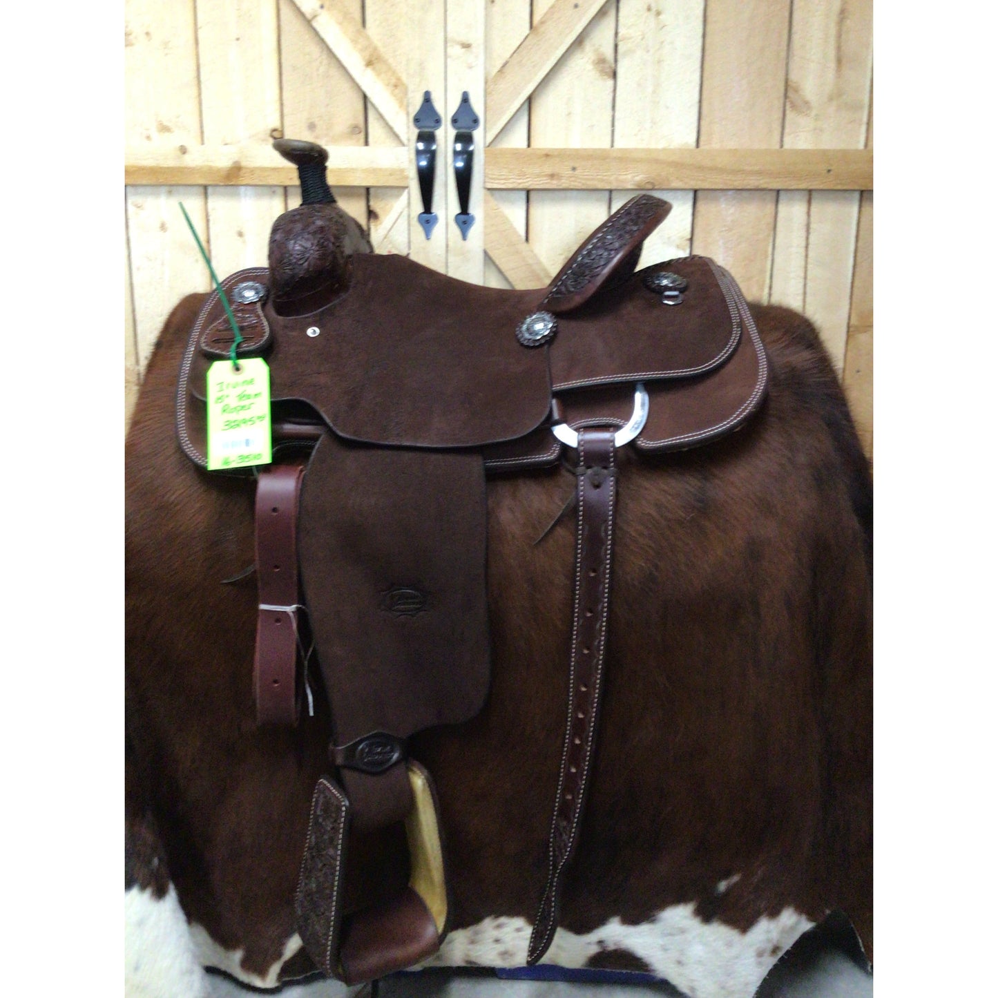 Irvine 15" Team Roping Saddle