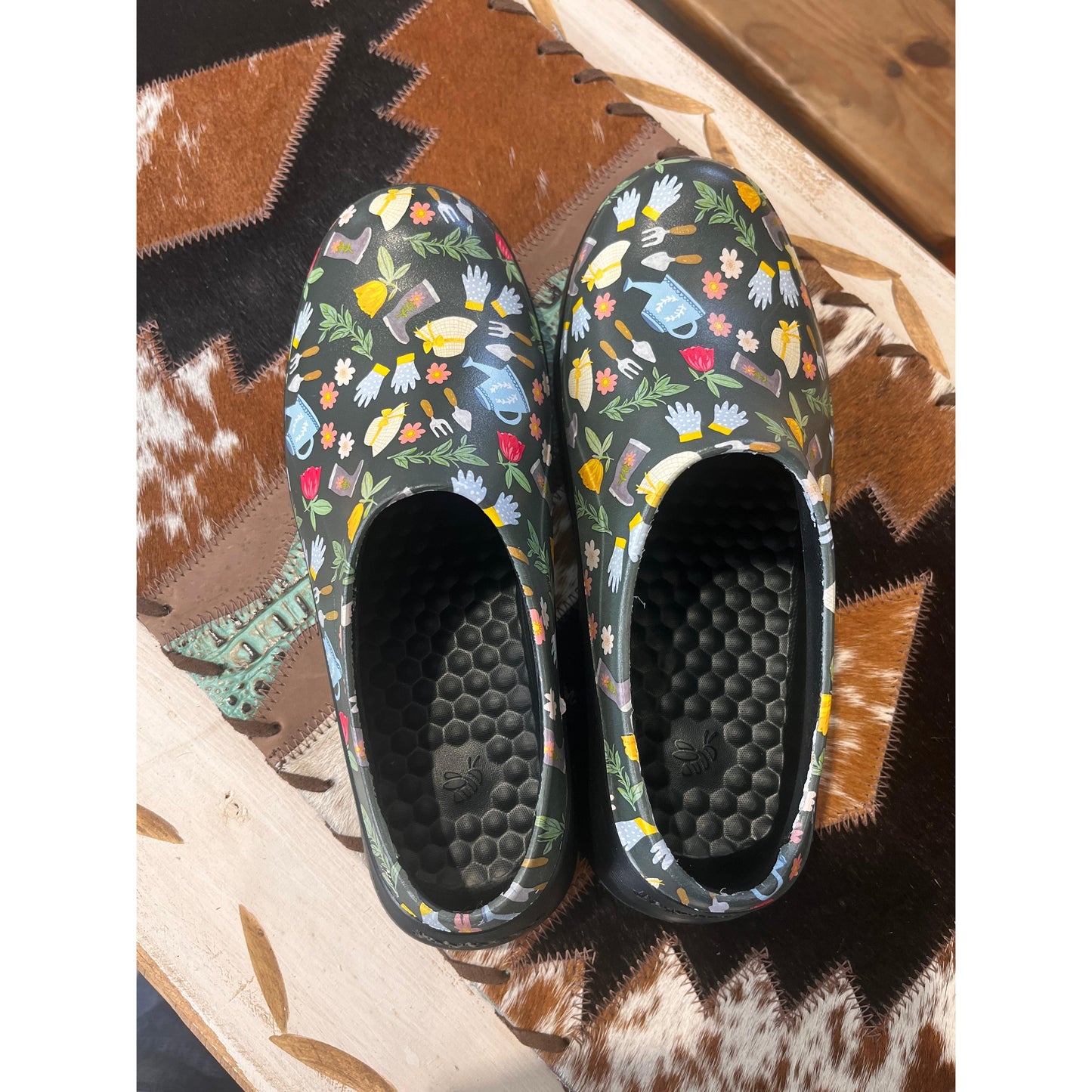 Joybees Women's Garden Grove Clog - Gardner's Delight