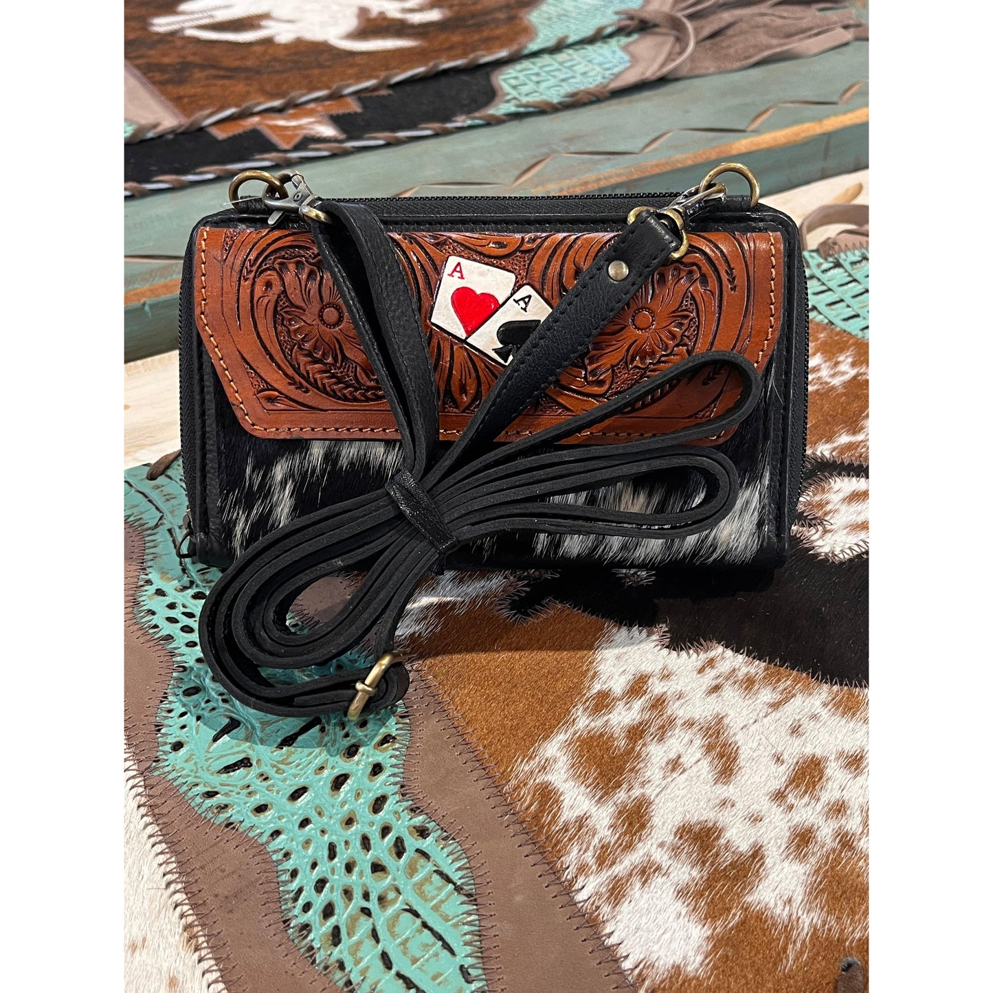 Western Women's Crossbody Aces Tooled Cowhide Sling Purse
