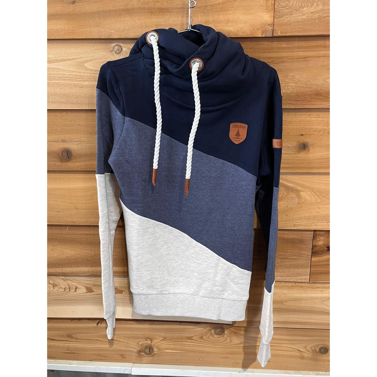 Wanakome Selene Women's Long Sleeve Hoodie - Oxford Navy