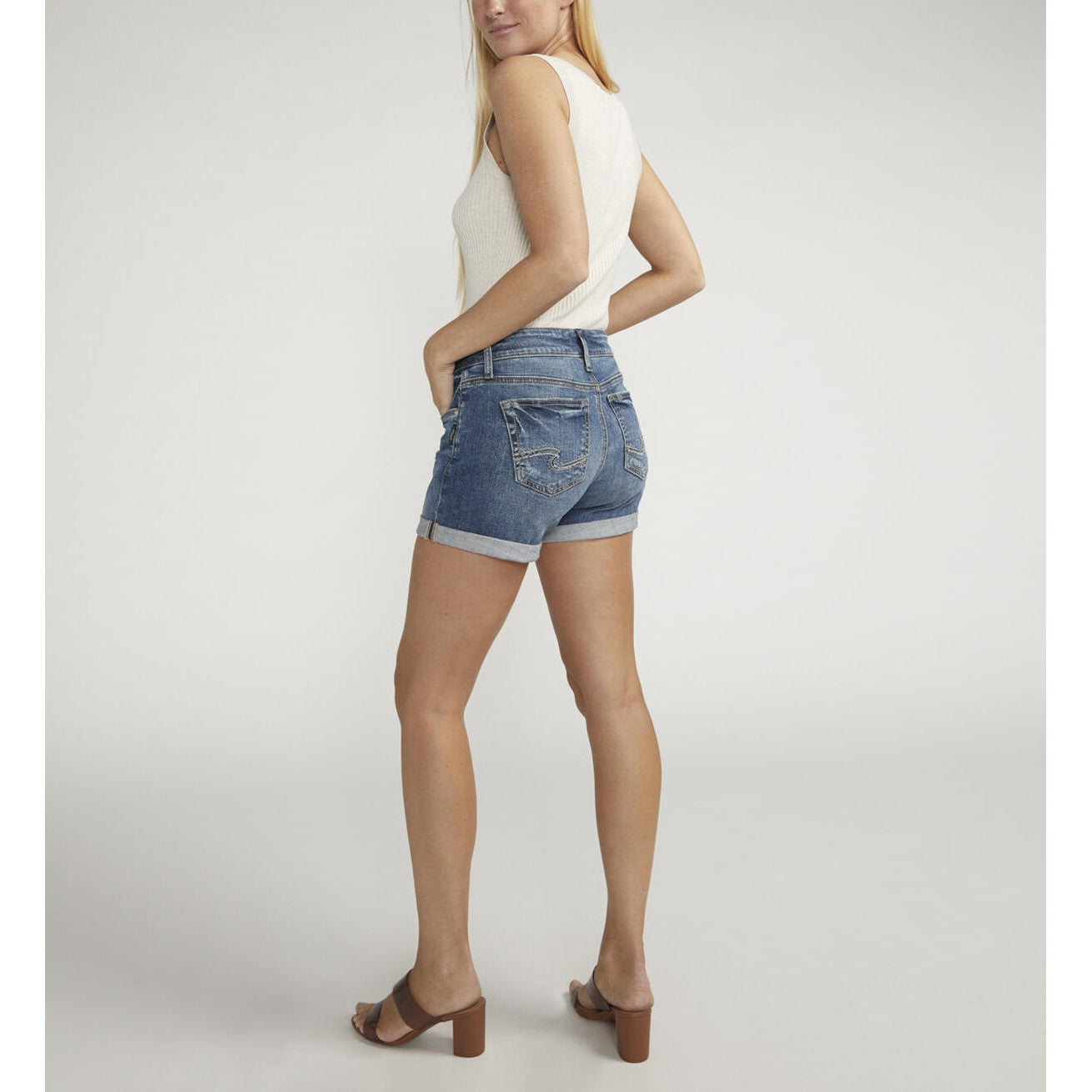 Silver Women's Suki Cuffed Mid Rise Shorts