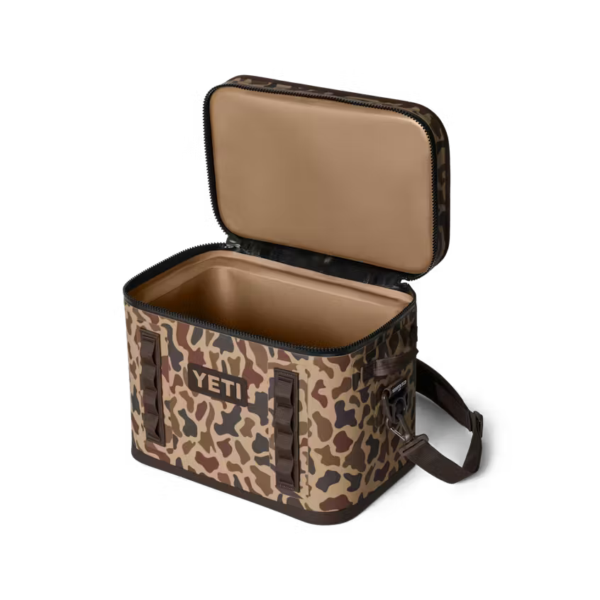 Yeti Hopper Flip 18 Soft Cooler - Wetlands Camo